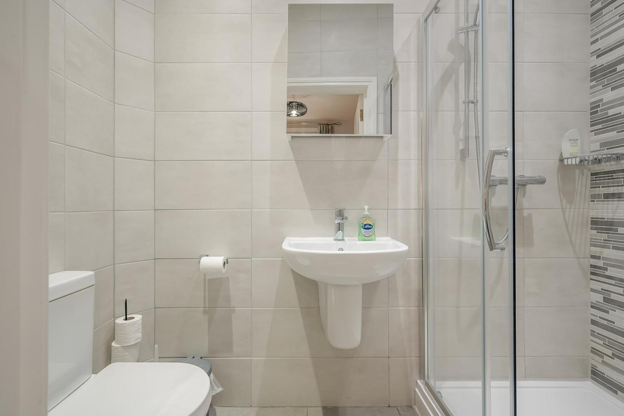 Staybynumbers - Belfast City Centre - 3 Bed, 3 Bathroom & Parking Exterior foto